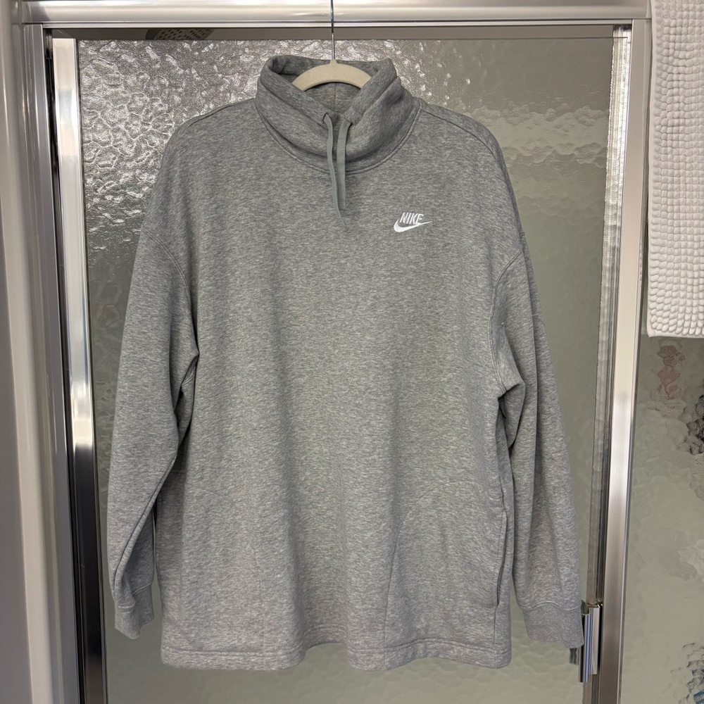 Nike Mock Neck Sweatshirt - Picture 5 of 7